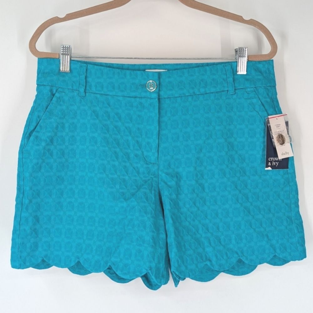 Crown & Ivy NWT 8 Teal Green Blue Shelby Textured Bermuda Shorts Scalloped Hem